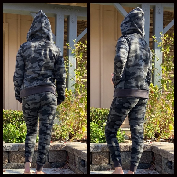 SALE-NO OFFERS‼️5🌟Camo Jogger Jumpsuit - Picture 8 of 8